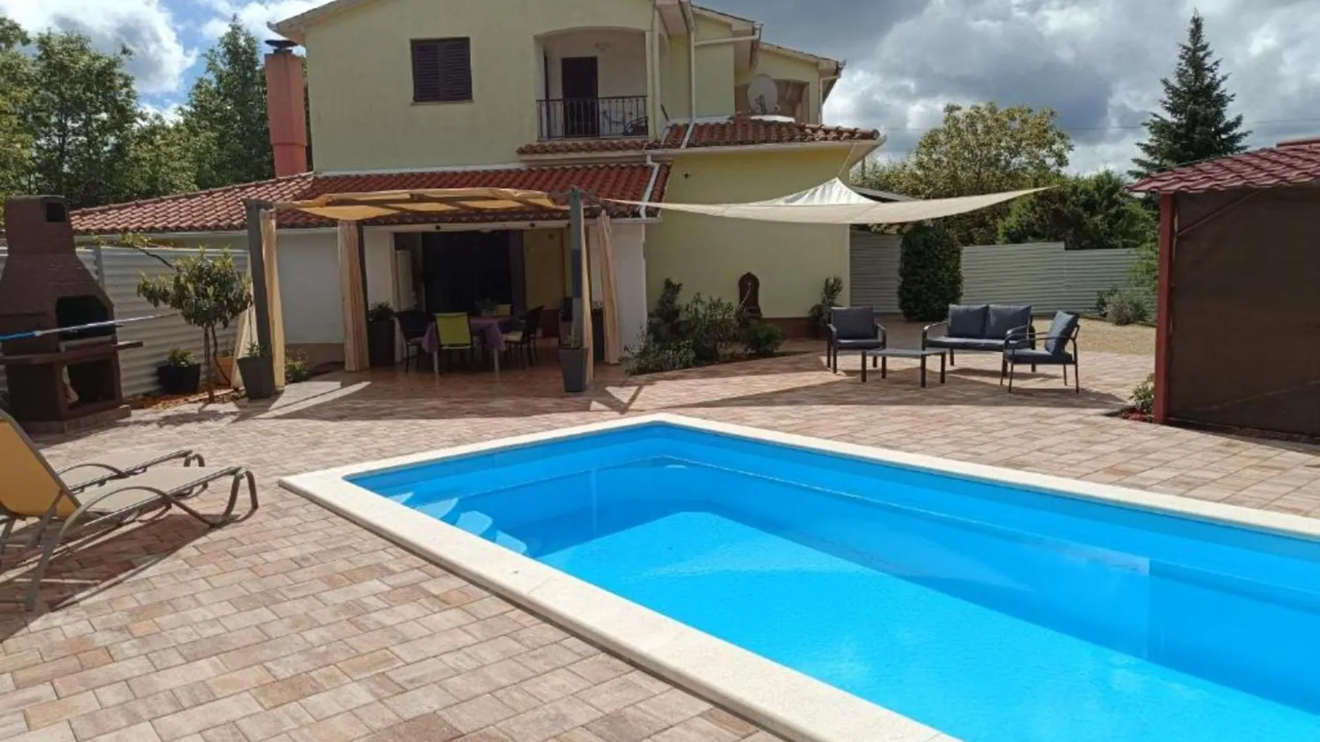 Villa Hilda location